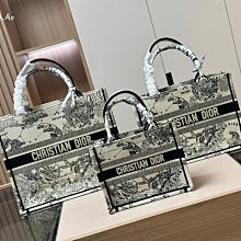 【一品香包】Dior saddle馬鞍包 每個包櫃裏都應該有的永恆經典 禮盒包裝 歷史價格詳細信息