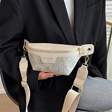 小眾時尚胸包2023新款休閒女包高級感真皮腰包女斜挎包小 歷史價格詳細信息