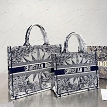 【熱銷】新款Dior限量款刺繡購物袋 手提包單肩包 全身刺繡設計 裏外雙層原版料 專櫃同步 歷史價格詳細信息