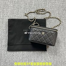 Chanel 香奈兒 化妝品VIP禮 香奶奶別針 胸針 一別上什麼衣服包包都變名牌????活動禮品母親節 情人節 送禮首選❤️ 歷史價格詳細信息