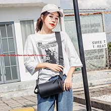 牛津布圓筒包圓柱形春季2023新款潮單肩斜挎百搭ins鏈條小桶包女 歷史價格詳細信息