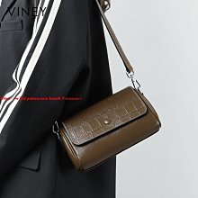 枕頭新款夏季涼感冰絲護頸枕芯枕頭護頸椎助睡眠家用成人 歷史價格詳細信息