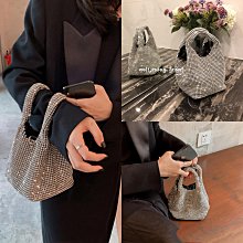 韓國Bling金絲線包包 設計感小眾大容量肩背包 銀色 閃閃 金蔥 光澤 跨年 聖誕節 亮片 奢華手袋 歷史價格詳細信息