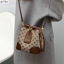 【熱賣精選】Viney包包女爆款2022新款時尚斜挎包高級感洋氣百搭ins單肩手提包 歷史價格詳細信息