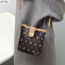 【熱賣精選】洋氣包斜挎包女百搭ins女包新款潮韓版果凍時尚手提包透明包 歷史價格詳細信息