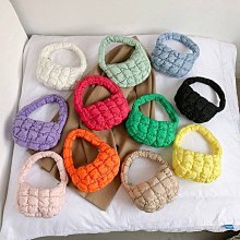 包包女2023新款小金磚鏈條包真皮單肩斜挎豆腐包復古小方包多卡位包 歷史價格詳細信息