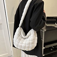 包包小众设计新款褶皱云朵包休闲个性单肩斜挎包洋气大容量饺子包 歷史價格詳細信息