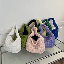 2023新款云朵包小众设计时尚斜挎单肩包休闲百搭褶皱手提包腋下包 歷史價格詳細信息