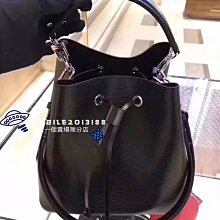 LV 經典 EPI水波紋防刮防潑水耐用皮革(女款)紅色二手美品☆真品↘(暫保留!請勿下標) 歷史價格詳細信息