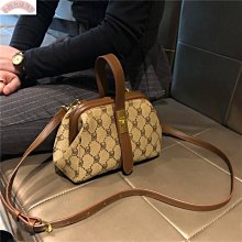 高級感法式小眾包包女2023新款流行爆款斜挎包洋派超火復古小方包 歷史價格詳細信息