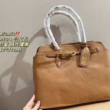 『瑤瑤代購』Miumiu小方包 最新款 頂級貨 原單大牌 時尚百搭Hobo腋下包真皮麻將包單肩斜挎包潮包42HJ441 歷史價格詳細信息