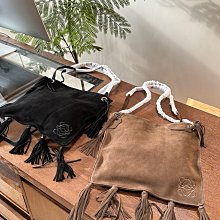 『瑤瑤代購』LOEWE手提包 最新款 頂級貨 原單大牌 時尚百搭優雅通勤福袋包單肩斜挎包造型包42HJ457 歷史價格詳細信息
