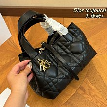 『瑤瑤代購』DI*R 小方包 最新款 頂級貨 原單大牌 復古通勤旅行包郵差包單肩斜挎包潮包42HJ495 歷史價格詳細信息