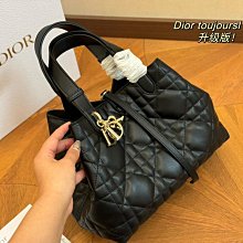 『瑤瑤代購』DI*R 小方包 最新款 頂級貨 原單大牌 復古通勤旅行包郵差包單肩斜挎包潮包42HJ495 歷史價格詳細信息