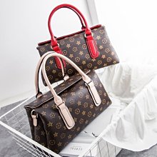 波士頓包 DANDT 牛皮單肩斜跨雙肩帶方包（20 SEP）同風格請在賣場搜尋 THU 或 歐美包款 歷史價格詳細信息