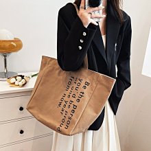 日系簡約風 單肩 草編包 編織草包 手提 大容量 沙灘包 編織包 肩背包 藤編包 渡假 休閒 歷史價格詳細信息