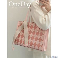 【熱賣精選】小眾設計包包女2022新款潮秋冬時尚磨砂撞色手提水桶包百搭斜挎包 歷史價格詳細信息