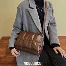 白溝女包2021秋冬新款水桶包時尚女士千鳥格斜挎包百搭簡約手提包 流行 精品 歷史價格詳細信息
