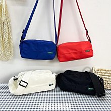 女甜美斜挎包 尼龍防水帆布包時尚潮包春夏森系文藝餃子包大學生上課單肩斜挎包-惠誠小屋 歷史價格詳細信息