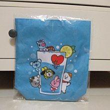 (買一送一活動)全新HELLO KITTY手提托特包托特袋送一只防水材質HELLO KITTY海灘透明提袋(只使用過一次 歷史價格詳細信息