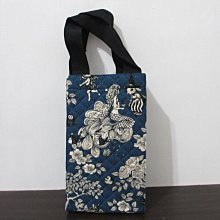 ~琴姐ㄉ店~C193M1441~童話世界拼布水壺袋,水壺提袋,小型提袋。便當袋。環保袋。飲料手提袋~ 歷史價格詳細信息