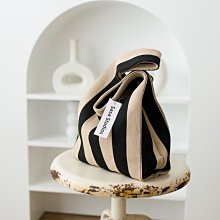 P10327 韓國直送 毛毛包 毛絨絨單肩包 購物袋 學生托特包 肩背包 大容量 可A4特價378元 歷史價格詳細信息