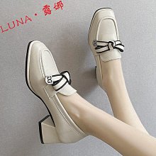 英倫小皮鞋女方頭搭扣粗中跟瑪麗珍鞋24新款法式復古棕色淺口單鞋 歷史價格詳細信息