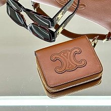 Celine 凱旋門 連帽外套 夾克 休閒拉鍊舒適棒球夾克，百搭永不退流行的款式，實穿名媛款 歷史價格詳細信息