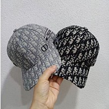 DIOR 新款鎏金蝴蝶CD珍珠胸針 這壹期的蝴蝶美得像藝術品般的存在 歷史價格詳細信息