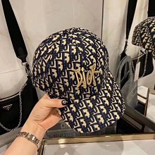 現貨MOMO-帽子子女潮百搭棒球帽子秋冬季休閑時尚女士毛絨字母刺繡鴨舌帽子女簡約 歷史價格詳細信息