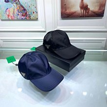 現貨MOMO-PRADA 倒三角標貝雷帽子女秋冬情侶款復古畫帽子百搭時尚潮流帽子子男女簡約 歷史價格詳細信息