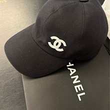 香奈兒Chanel 23p毛呢方胖子 琺瑯鏈條包 尺寸19cm 禮盒包裝????  顏色 綠色 橙色 歷史價格詳細信息