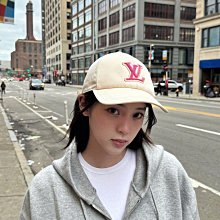 熱賣色小熊字母愛心桃心字牌鑰匙扣掛件手機殼掛鏈小清新禮品掛飾（滿300出貨） 歷史價格詳細信息