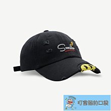 個性字母貼布繡羅紋開衩寬鬆圓領長上衣(紅.綠L-3L)-X347熊衣褲語 歷史價格詳細信息