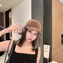 CHANE*新款粗毛呢金線胸花雙C立體山茶花胸針  立體山茶花 每一朵的材質都很有質感 隨意搭配都是優雅美麗的焦點所在 歷史價格詳細信息