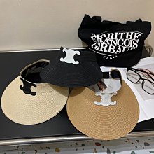 CELINE 新款大號光滑小牛皮 CUIR TRIOMPHE 拉鍊長夾 (焦糖色) 歷史價格詳細信息