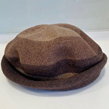 (已售出）日本帶回 Moncler 羅馬尼亞製 羽絨 格紋 背心 3號 約M-L號 歷史價格詳細信息
