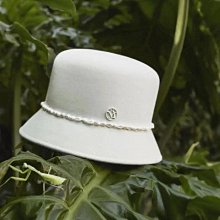 帽範 法式優雅褶皺絲帶草編平頂帽英倫休閒百搭度假遮陽春夏禮帽 歷史價格詳細信息