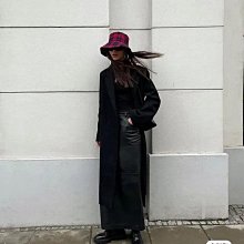 BURBERRY 新款三色粒面牛皮Thomas Burberry 花押字扣翻蓋長夾 (駝色/ 典藏米色/ 暖褐色) 歷史價格詳細信息