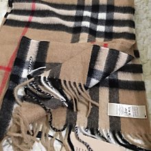 英國製BURBERRY 博柏利 灰色格子圍巾,材質 → LAMBSWOOL 100%羊毛 歷史價格詳細信息