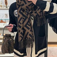 尺寸很大的 清代白底青老翡翠蝶戀花發簪段 工藝精美 陽綠干凈清爽 恢老件 翡翠 收藏 古玩【二手】【祈福閣】-1977 歷史價格詳細信息