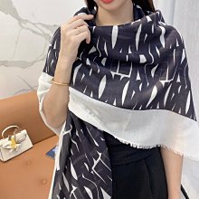 新款上架Di迪家圍巾面料！這么大比重的羊絨真的超級少見！手感柔軟細膩尺寸達到140*140！整體是雙面織明星大牌同款 歷史價格詳細信息