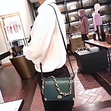 【全新正貨私家珍藏】FURLA CORONA 春夏多色牛皮LOGO女包水桶包斜挎包單肩包 歷史價格詳細信息