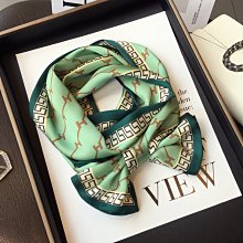 價新款字母帆布側背包大容量購物袋休閒手提斜背包多用途女士時尚女包--麥包包 歷史價格詳細信息