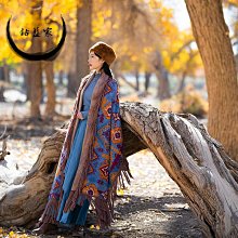 【鈷藍家】異域民族提花織布毛球水桶包 原創設計毛球流蘇裝飾單肩斜背包包 去有風的地方 復古旅行民族風單肩包 歷史價格詳細信息