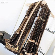 真絲桑蠶絲大牌設計款個性時尚襯衫外套上衣好像是啥一線大牌胸圍：40cm-46cm_x2衣長 歷史價格詳細信息