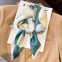 方巾 領巾 絲巾 圍巾 2023春秋新款時尚小香風氣質絲巾女兩用披肩頭巾小圍巾方巾領巾WY040 價格比較,價格查詢,歷史價格詳細信息