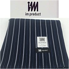 IM 100分自在女人味! 枇子花白大裙擺高級法式V領落肩長袖長洋裝/建築蝙蝠結構腰封繫帶收腰白色長袖洋裝 歷史價格詳細信息