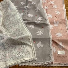 日本手帕  擦手巾 Nina Ricci no.121-3 57cm 大尺寸可當領巾 歷史價格詳細信息