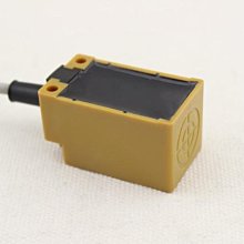 滬工方形電感式接近開關Q18A-D5NK Q18A-D5PK Q18A-A5K Q18A-D5K 歷史價格詳細信息